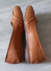 🌸Perfect Brown Ballets🩰 - Size 6