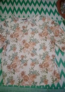 Floral Print Puff Sleeve Top