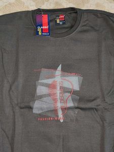 Stylish Grey Graphic Sweatshirt