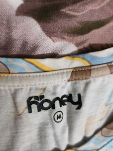 Honey by pantaloons mumti coloured printed tshirt