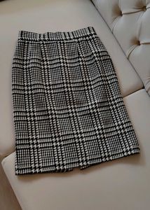 Tweed Pencil Skirt