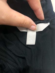 H&amp;M Sleeveless Black Top