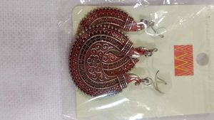 7 Pair Of Earings