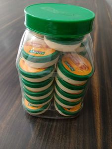 Nature&#39;s Essence Almond And Honey Cream 15g (24pc)