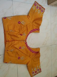 Elegant Pink Embroidered Saree