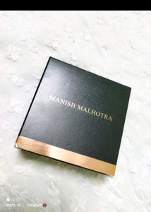 Manish Malhotra Eyeshadow Palette