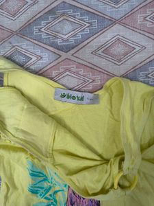 Yellow Parrot Print Tank Top