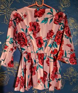 A Cute Flowers Printed Top