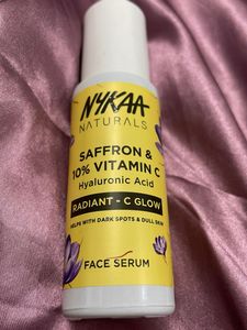 Nykaa Saffron &amp; Vitamin C Face Serum