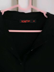 Black Sleeveless Dress