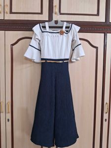 Elegant Off-White &amp; Navy Blue Jumpsuit