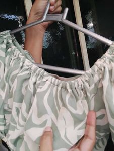 Back Knot Top