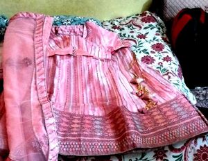 Beautiful😍😍 Pink Lehnaga With Choli ❤❤