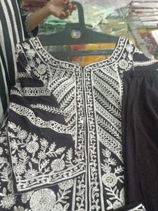 Embroidered Kurta Set