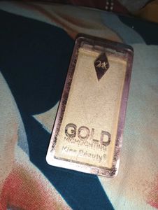 Kiss Beauty Gold Highlighting