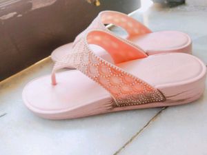 Daily Wear Flipflopsfor Women Size 6