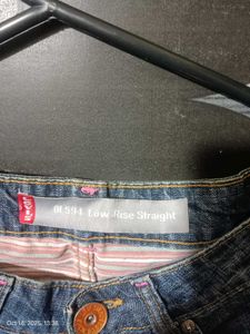 Low Waist Women&#39;s Jeans