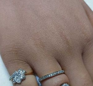 Sparkling Silver Ring