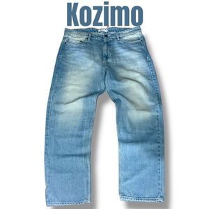 Kozimo Light Wash Jeans