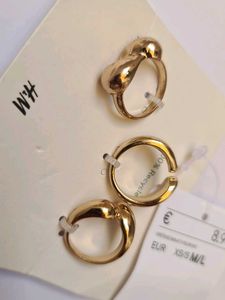 H&amp;M Gold Ring Set