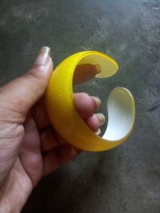 Sparkly Yellow Bangle