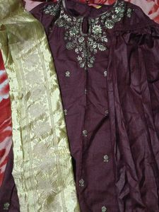 Elegant Embroidered Kurta Set