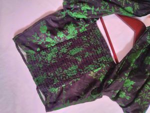 BUY 2 GET 1 FREE / Floral Print Crop Top