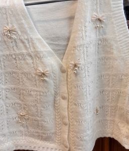 Cute Knit Vest with Bows