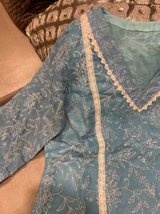 Lacknawi Kurta and Dupatta Set