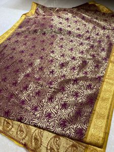 Elegant maroon Silk blend Saree