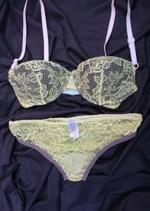 Bra &amp; Panty Set 👙