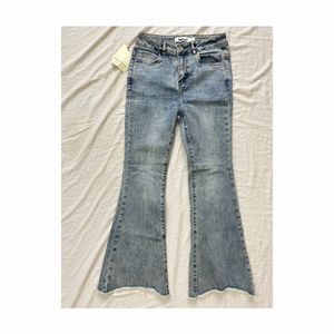 WOMEN JEANS