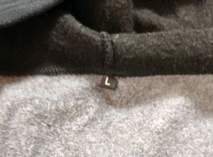 😎Nice Hoodie Black and grey two tones zip up.🤘🏻