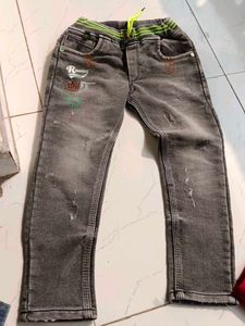 Gray Jeans And Shirt For Boy