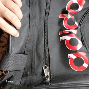 Large Foldable Luggage Bag With Multi Pockets