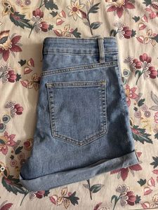 High-Waisted Rolled Hem Denim Shorts