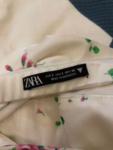 Zara Floral Dress w a Slit