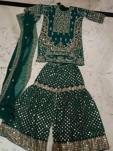 New Beautiful Heavy Wedding Dress