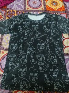 Abstract Face Print Tee