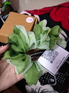 Scrunchies Green  Crepe