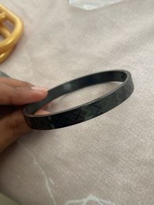 Wrist wear for Men