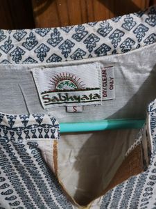 Sabhyata Short Kurti