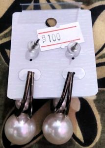 Pearl Drop Earrings
