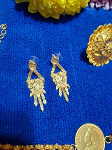Gini Choker Set