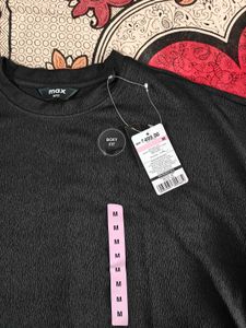 Black Boxy T-Shirt -Unisex
