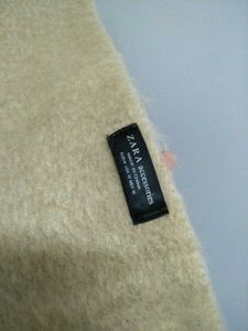 Zara Beige Chunky Scarf