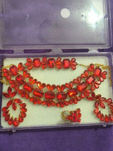 Red Jewelry Set