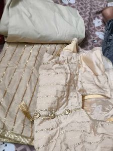 Set Dress