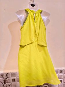 Size Small 🎁Buy 2 Get 1 Free 🎁Halter Dress