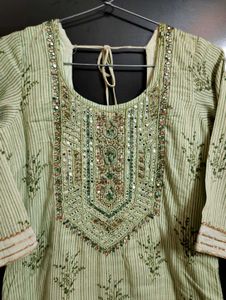 Elegant Green Kurta Set